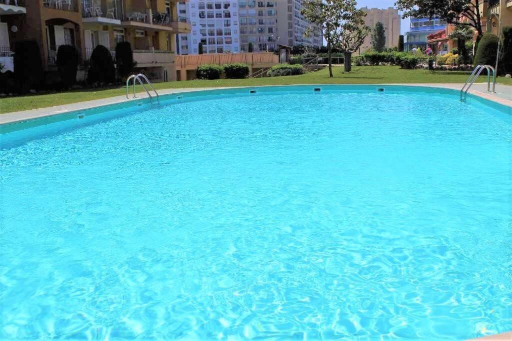 Greserva Kar-Centro, Junto A La Playa, 3 Piscinas, Wifi, Clima, Restaurantes 2024 Empuriabrava Exterior foto