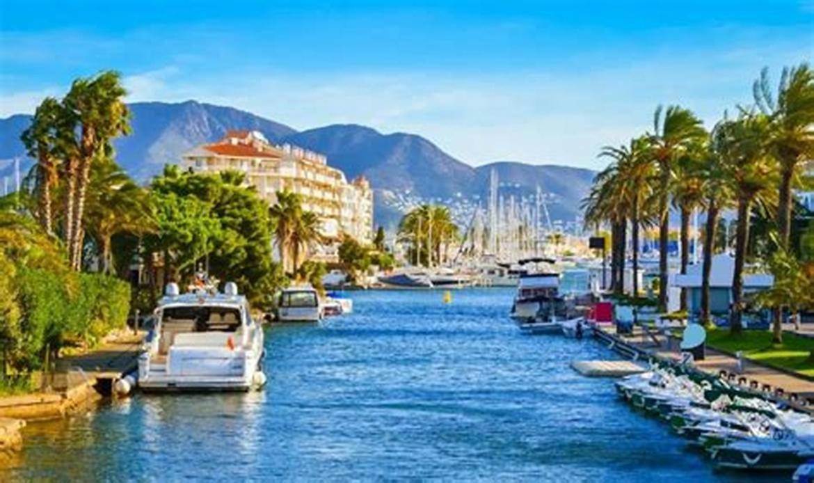Greserva Kar-Centro, Junto A La Playa, 3 Piscinas, Wifi, Clima, Restaurantes 2024 Empuriabrava Exterior foto